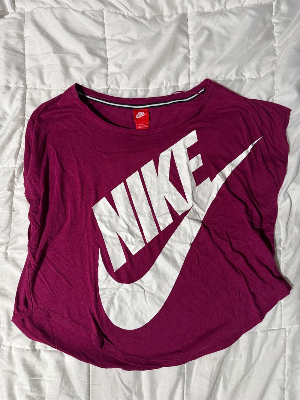 Nike Women’s Magenta Short-Sleeve Logo Tee